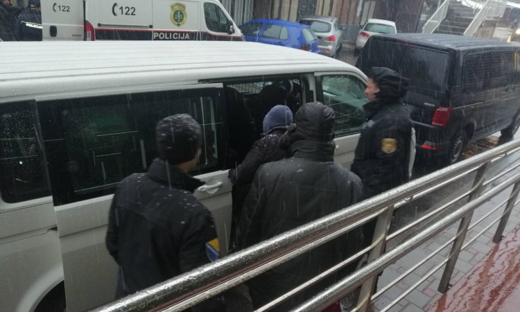 Sarajevska policija u kući na Stupu pronašla 154 migranta
