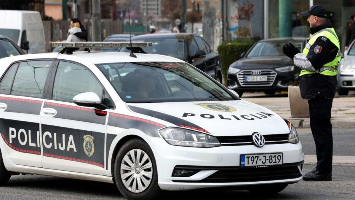 Sarajevska policija uhapsila tri maloljetnika zbog nasilničkog ponašanja