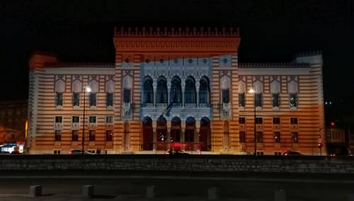 Sarajevska Vijećnica u bojama Austrije