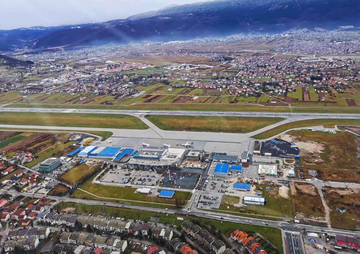 Sarajevski aerodrom: Vidljivost se poboljšava, moguća samo kratka kašnjenja