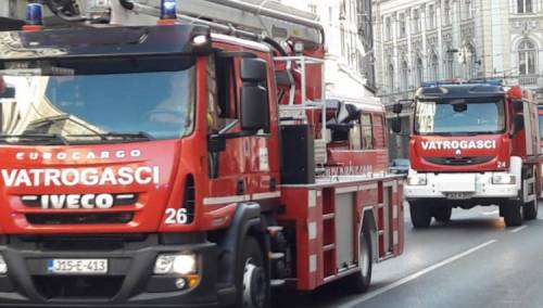 Sarajevski vatrogasci pomažu u gašenju požara na području općine Jablanica
