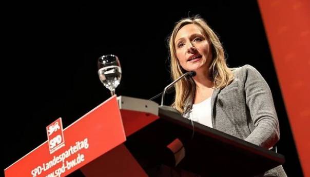 Sarajka Jasmina Hostert ulazi u Bundestag