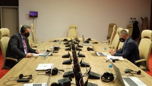 Sarajlić i Lovrinović na Rose Roth webinaru o euroatlantskim integracijama