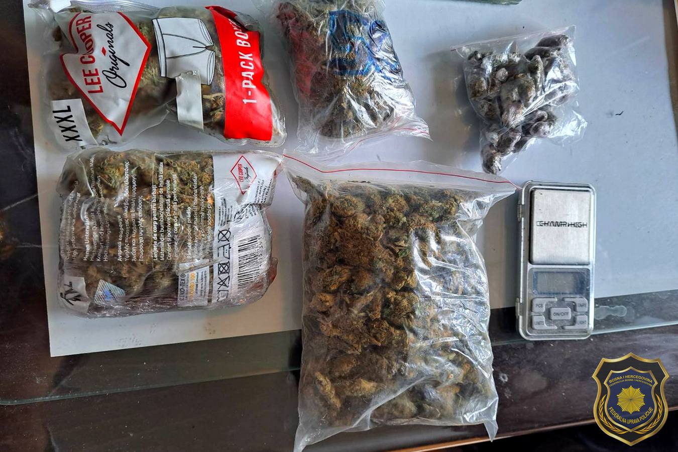 Sarajlija uhapšen zbog neovlaštene proizvodnje i stavljanja u promet opojnih droga