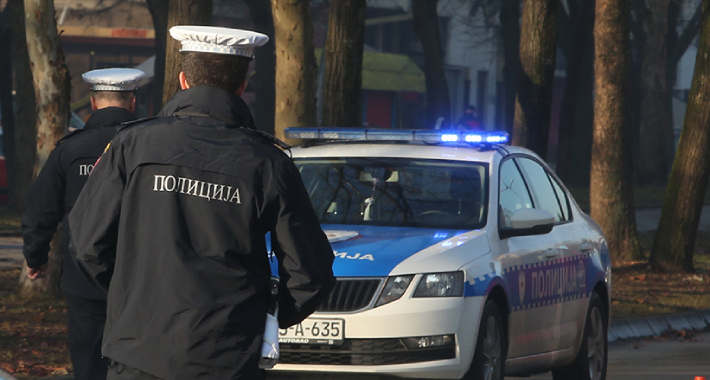 Sarajliji oduzet BMW zbog neposjedovanja vozačke dozvole i duga za kazne od 16.000 KM