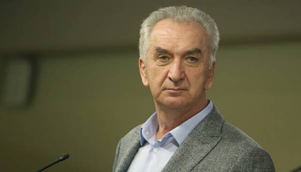 Šarović: Dodik gura RS u ćorsokak i bezizlaznu situaciji
