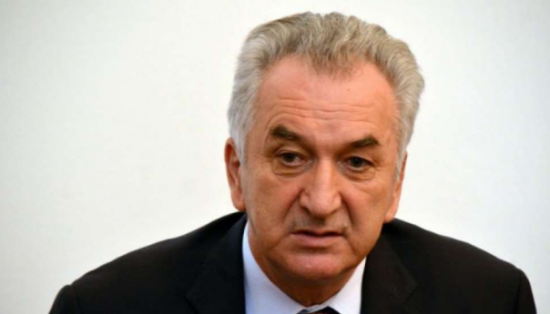 Šarović: Dodikova kockarska politika se sakriva iza boraca