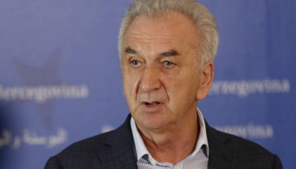 Šarović: Inckov zakon zalediti od primjene do kompromisa