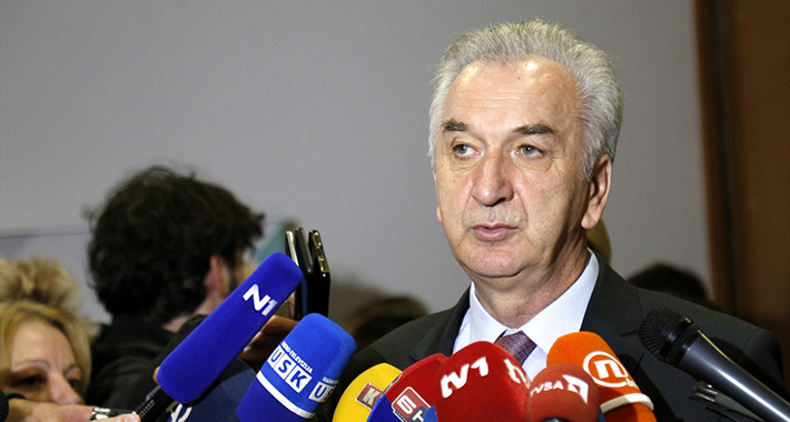 Šarović: Migrantska kriza prijeti da eskalira u narednih 15 dana