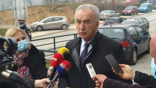 Šarović: Nećemo dozvoliti da mafija upravlja izborima