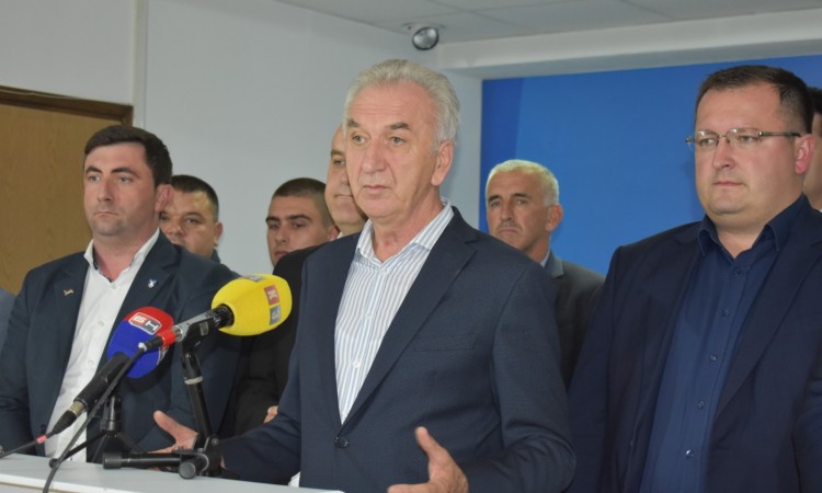 Šarović: Nećemo podržati Dodika, on to ne može iznijeti