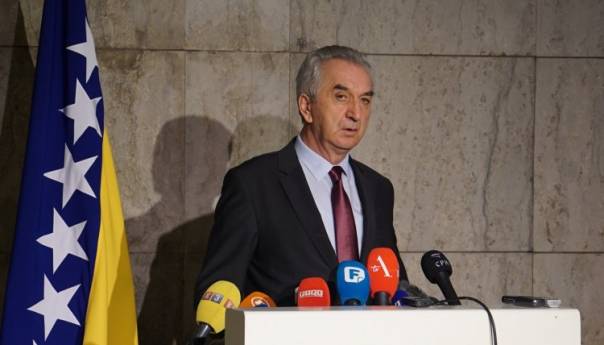 Šarović: Niko više i ne spominje kandidatski status BiH za članstvo u EU