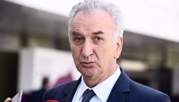 Šarović: Nisam očekivao da će Dodik ovako brzo pokleknuti