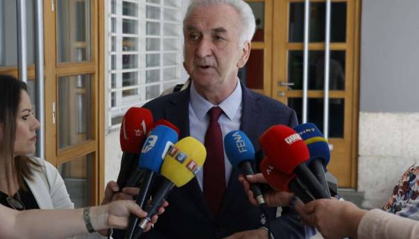 Šarović: Oni koji su neuspješni u vlasti treba da odu i da se da šansa drugima