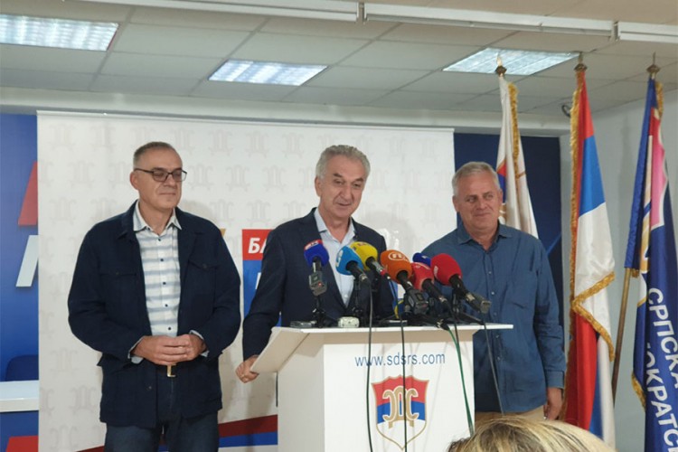 Šarović: Ostajemo pri zaključcima NS RS