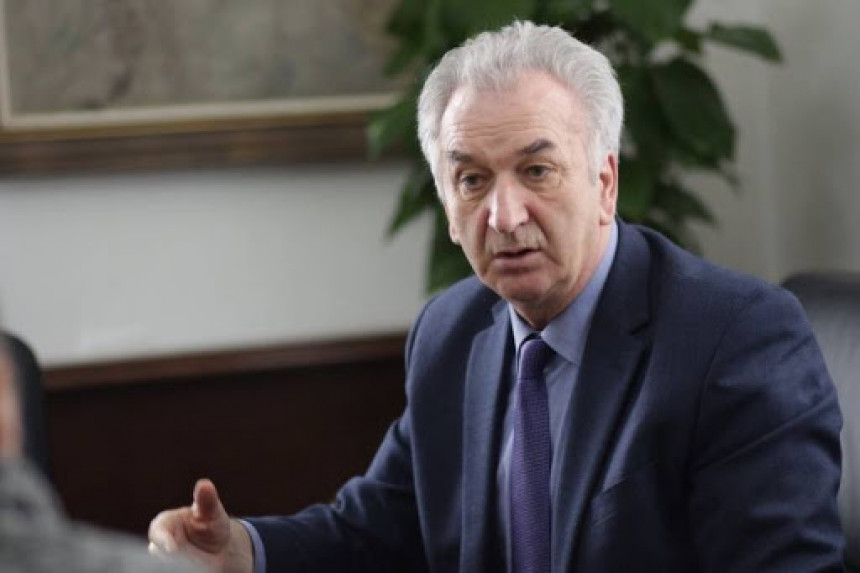 Šarović: Ovo je loša slika iz Crne Gore, podrška za Draška!