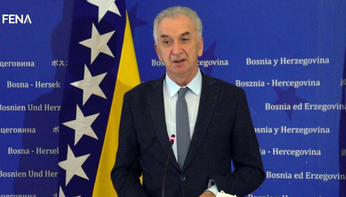 Šarović: Pokrenuli smo inicijativu za pojeftinjenje goriva u RS