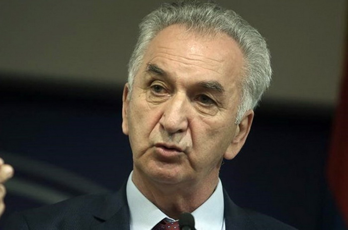 Šarović: RS potpuno izolovana i osiromašena