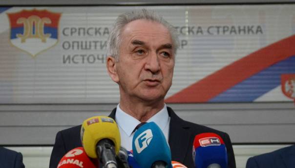 Šarović: RS trpi sankcije Dodikove politike