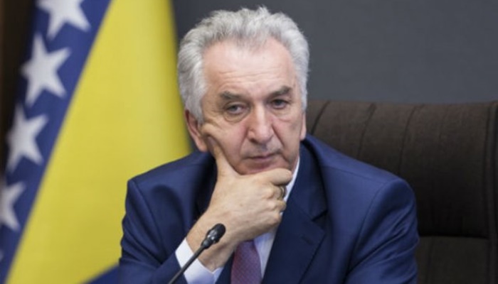 Šarović: Valjanje RS u blatu Kosova je luksuz 