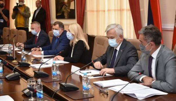 Sastanak kod Cvijanović bez opozicije: Ustavni sud BiH urušava RS