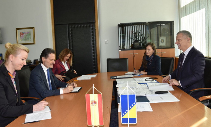 Ilegalne migracije i širenje korona virusa dva su najveća izazova u Evropi