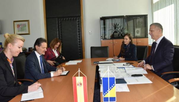 Ilegalne migracije i širenje korona virusa dva su najveća izazova u Evropi