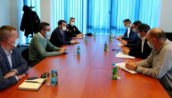 Sastanak o efikasnijem funkcionisanju privremenih prihvatnih centara