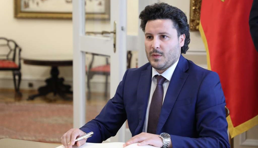 Sastanak parlamentarne većine o formiranju nove vlade Crne Gore