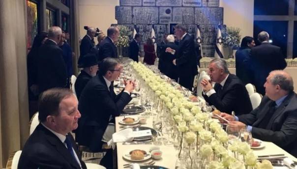 Sastanak Vučića i Đukanovića: Dug razgovor o teškim temama