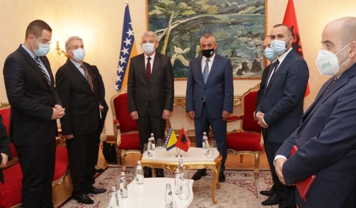 Sastankom s Ruçijem završena službena posjeta Džaferovića Albaniji