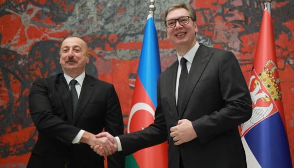 Sastankom s Vučićem predsjednik Azerbejdžana Alijev započeo zvaničnu posjetu Srbiji