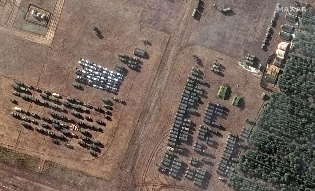 Satelitske fotografije pokazuju novo raspoređivanje vojnih vozila u Bjelorusiji