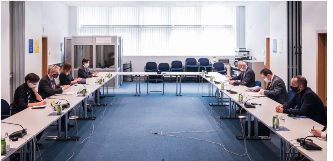 Sattler i Cikotić traže rješenje za migrantsku krizu u USK