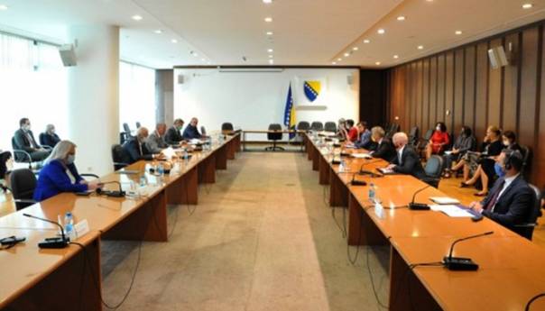 Sattler, Nelson i Izetbegović otkrili detalje sastanka Kvinte i bh. vlasti