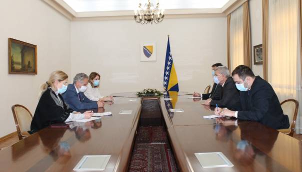 Sattler: Nema secesije BiH ni prekrajanja njenih granica