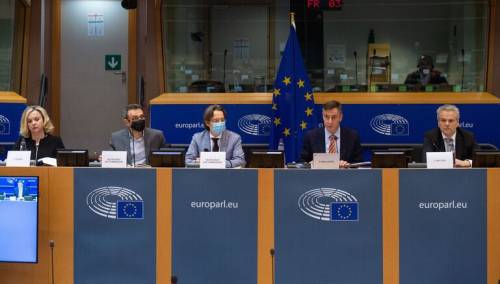 Sattler: Okončati političku krizu i raditi na reformama u BiH