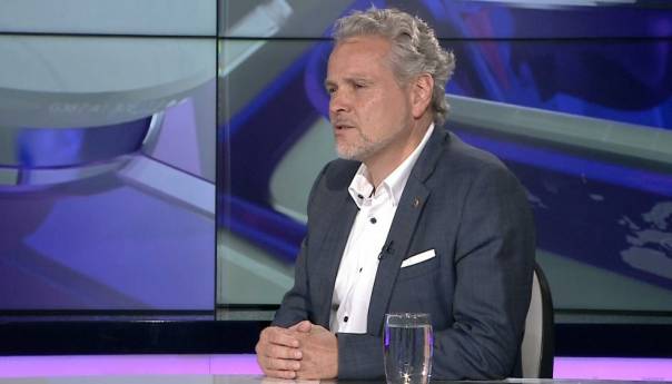 Sattler: Poruka RS-u jasno upućena, jasno primljena