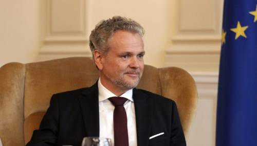 Sattler pozitivan na virus korona