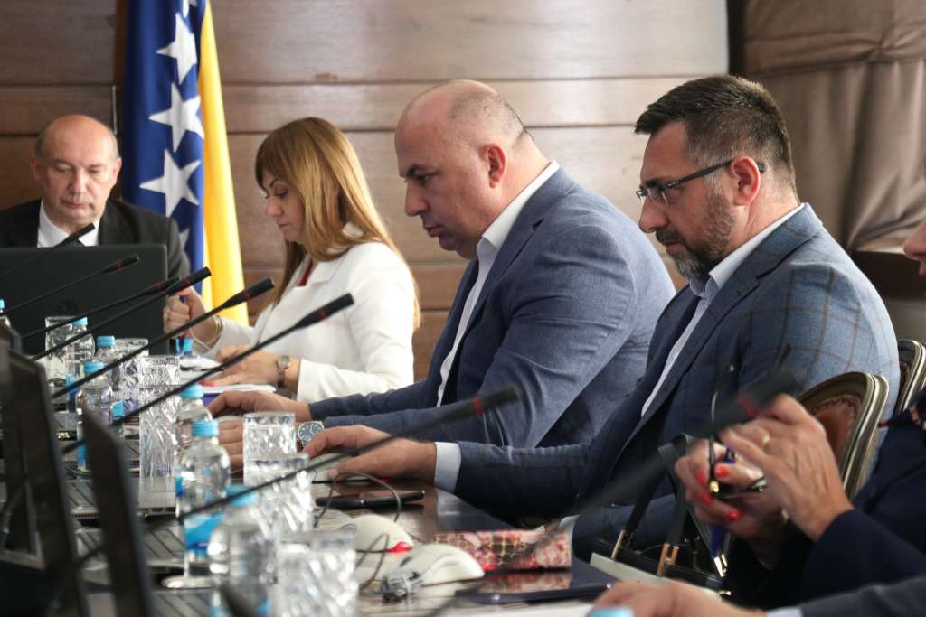 Savezu sjedeće odbojke BiH 80.000 KM kroz sponzorstvo EPBiH