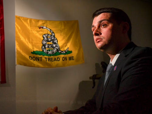 Savjetnik Trumpovog ministra udaljen iz Pentagona zbog istrage