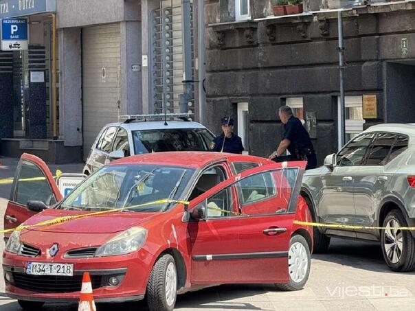 Saznajemo: Šta je policija pronašla u sumnjivom autu na Marijin Dvoru?