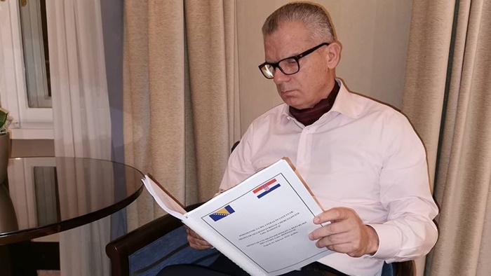 SBB: Hakovan Radončićev profil