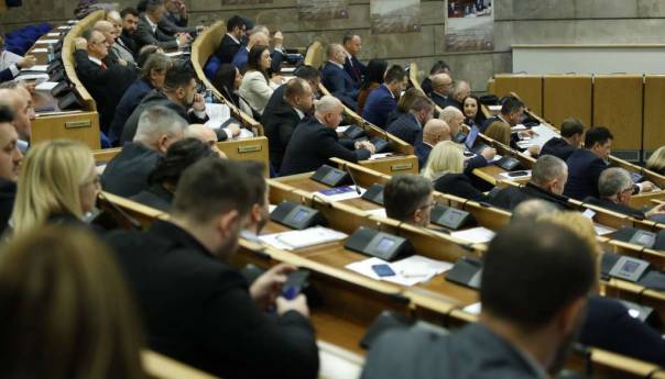 SBiH i NES traže zakazivanje sjednice Ustavne komisije radi izvršavanja zaključka Parlamenta FBiH