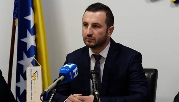 SBIH: Odakle pravo Vučiću da komentariše odluke Ustavnog suda BiH?