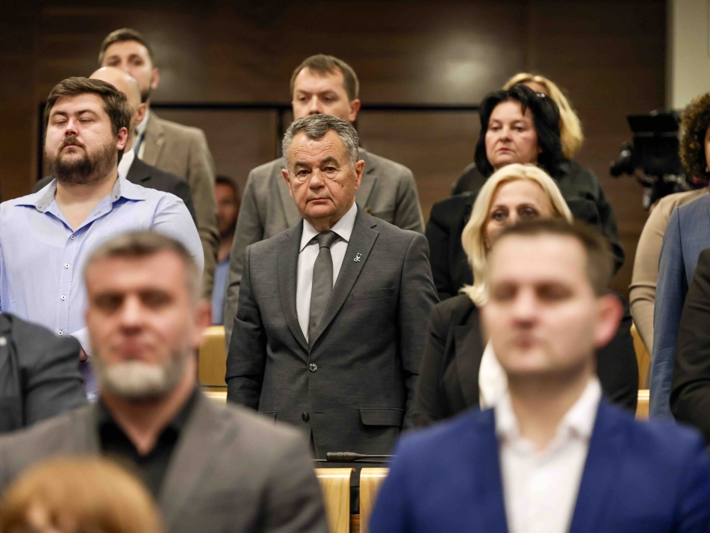 SBiH ostala bez kluba, tri zastupnika formirala novi