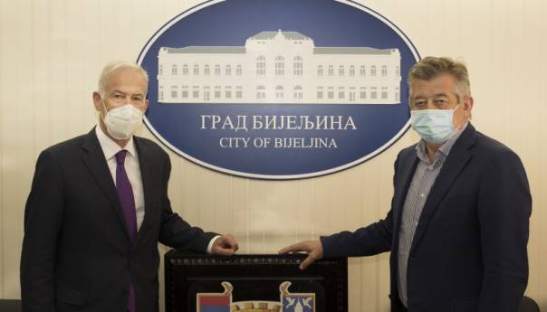 Scanlan razgovarao sa zvaničnicima u Bijeljini