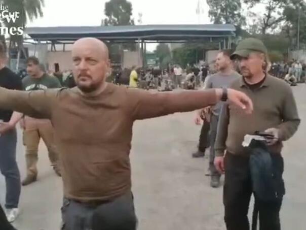 Scene iz Konga: Plaćenici iz Rumunije se masovno predali pobunjenicima