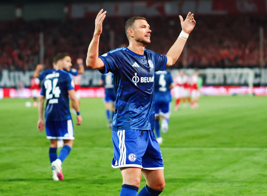 Schalke doživio težak poraz na startu Bundeslige