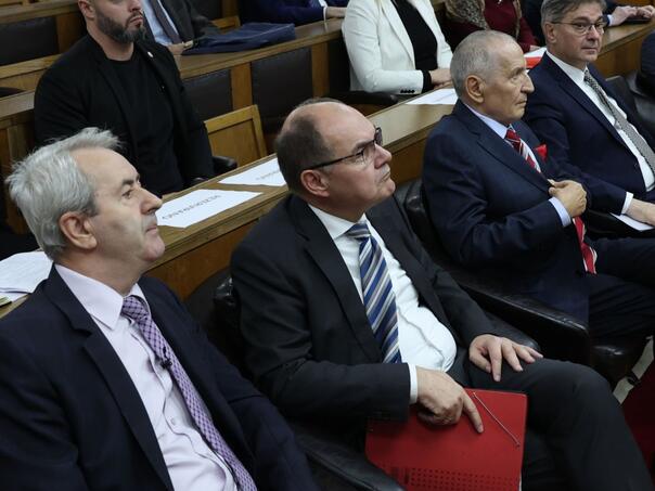 Schmidt: Bez obzira na Dodika, moramo do bolje BiH unutar EU